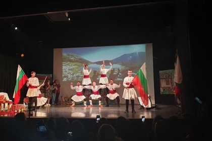 Празничен спектакъл „Приказка за България“ по случай националния празник – 3 март